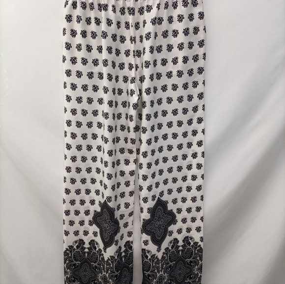 Zara light floating pants - Picture 3 of 8